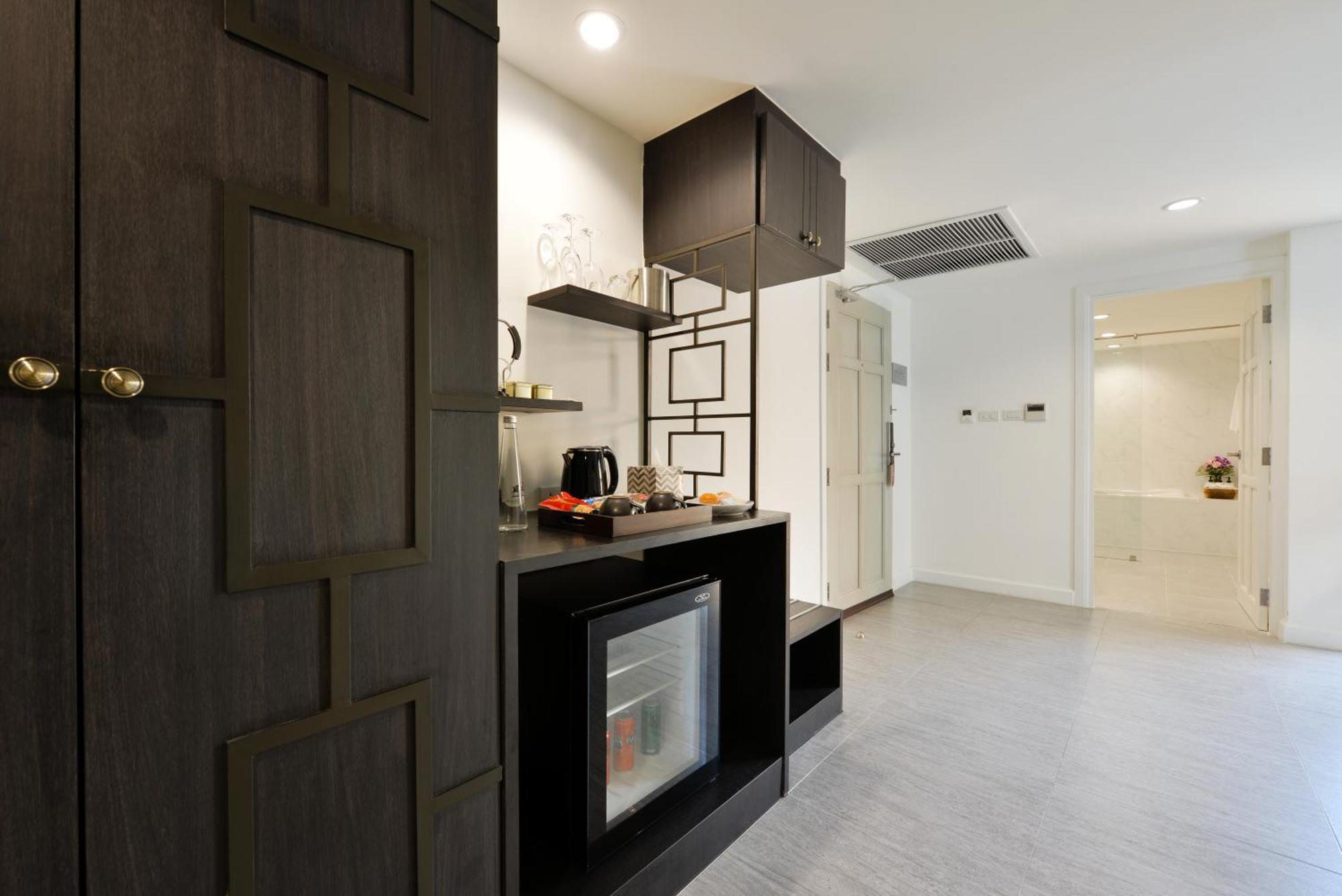 Villa De Pranakorn Bangkok Zewnętrze zdjęcie A kitchen in a serviced apartment